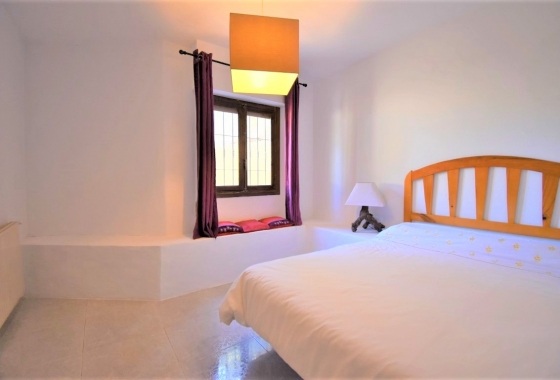 Resale - Villa - Orihuela Costa - Villamartin