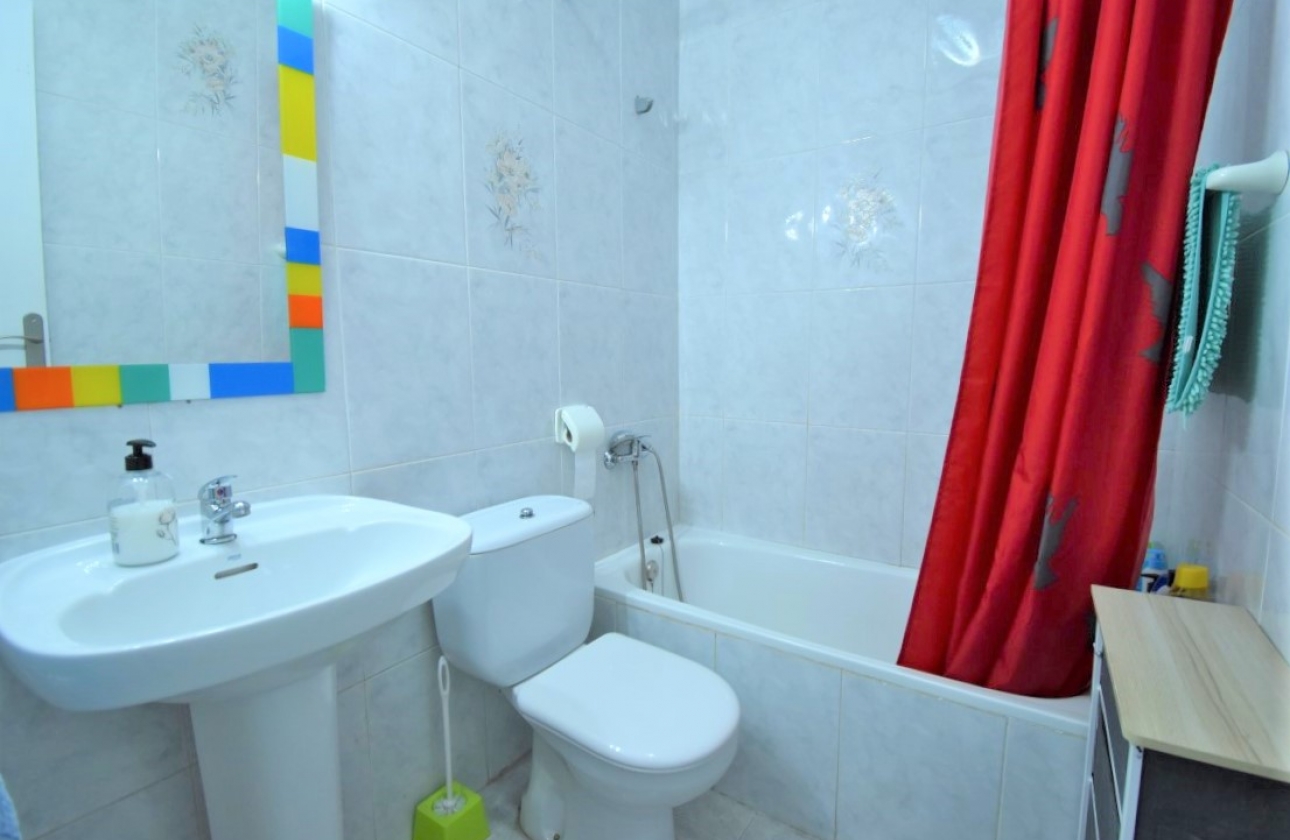 Resale - Villa - Orihuela Costa - Villamartin