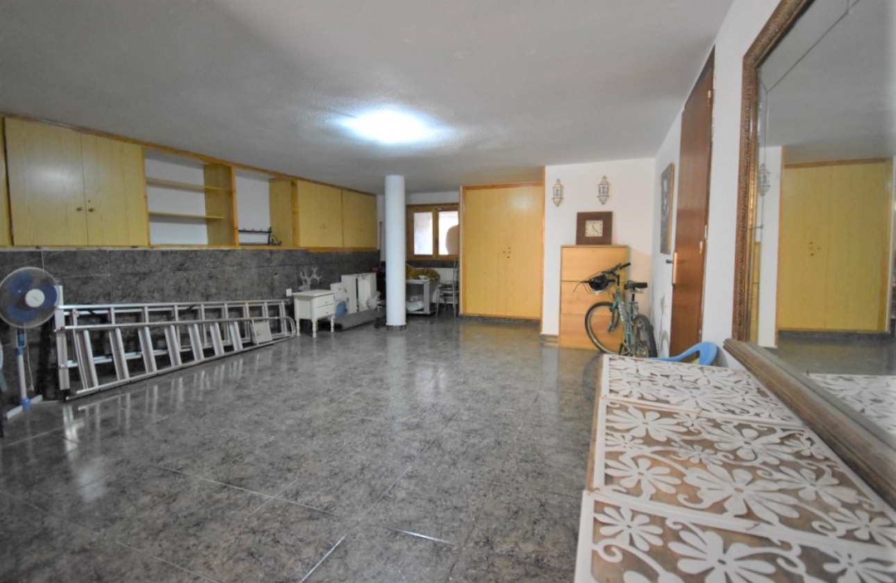 Resale - Villa - Orihuela Costa - Villamartin