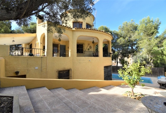 Resale - Villa - Orihuela Costa - Villamartin