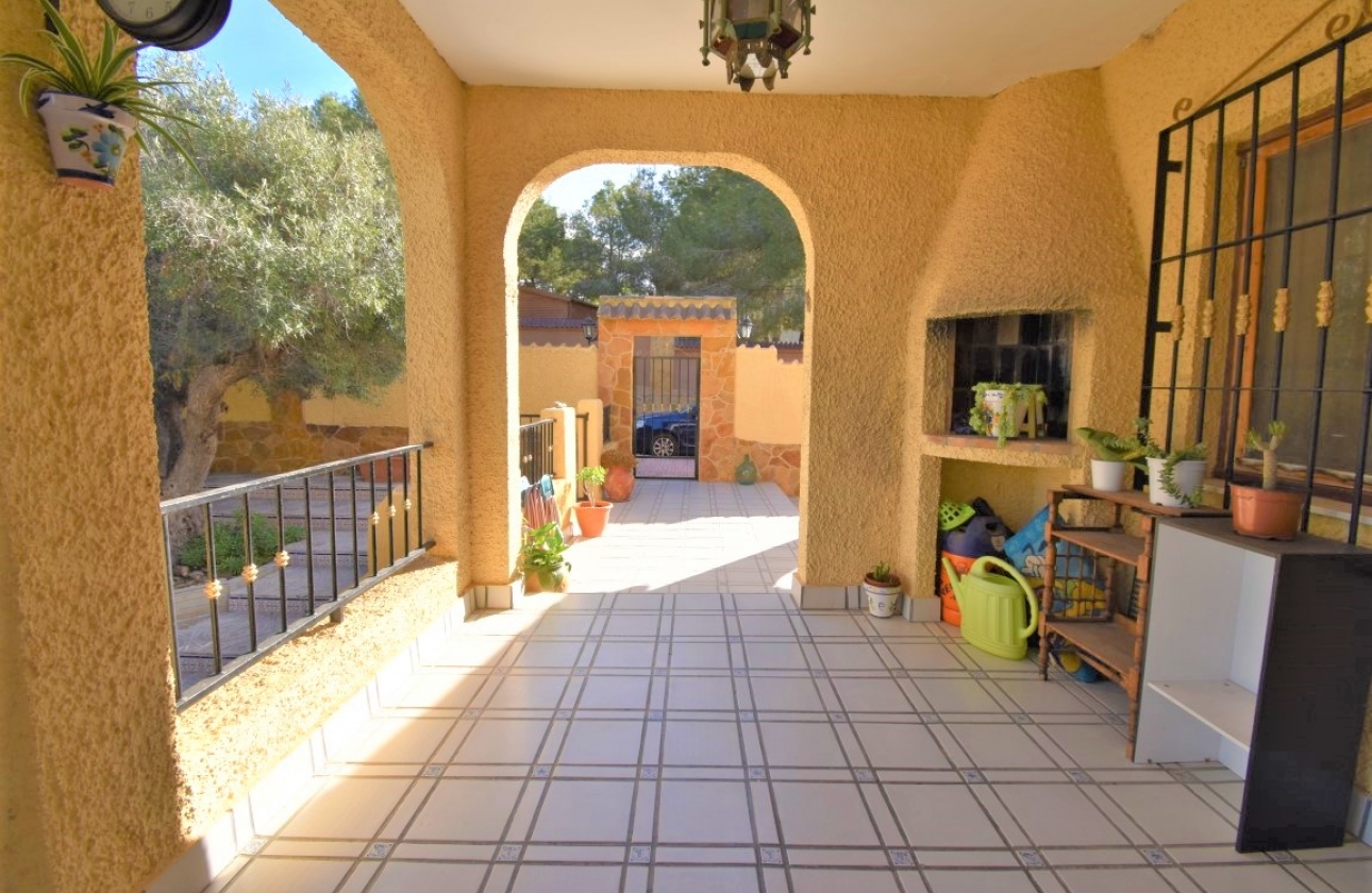 Resale - Villa - Orihuela Costa - Villamartin