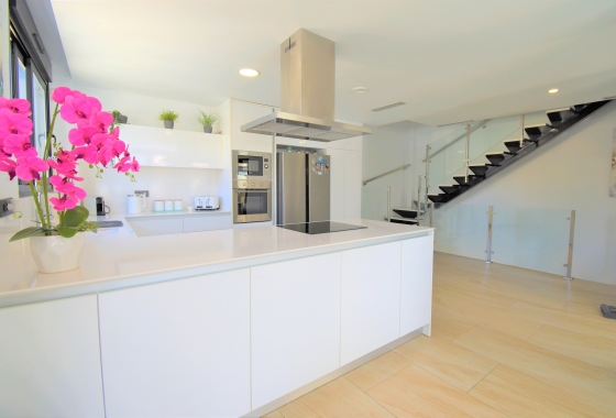 Resale - Villa - Orihuela Costa - Villamartin