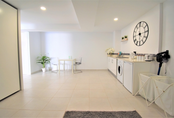 Resale - Villa - Orihuela Costa - Villamartin