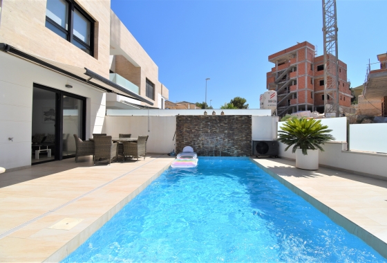 Resale - Villa - Orihuela Costa - Villamartin