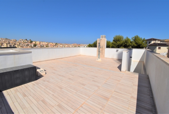 Resale - Villa - Orihuela Costa - Villamartin