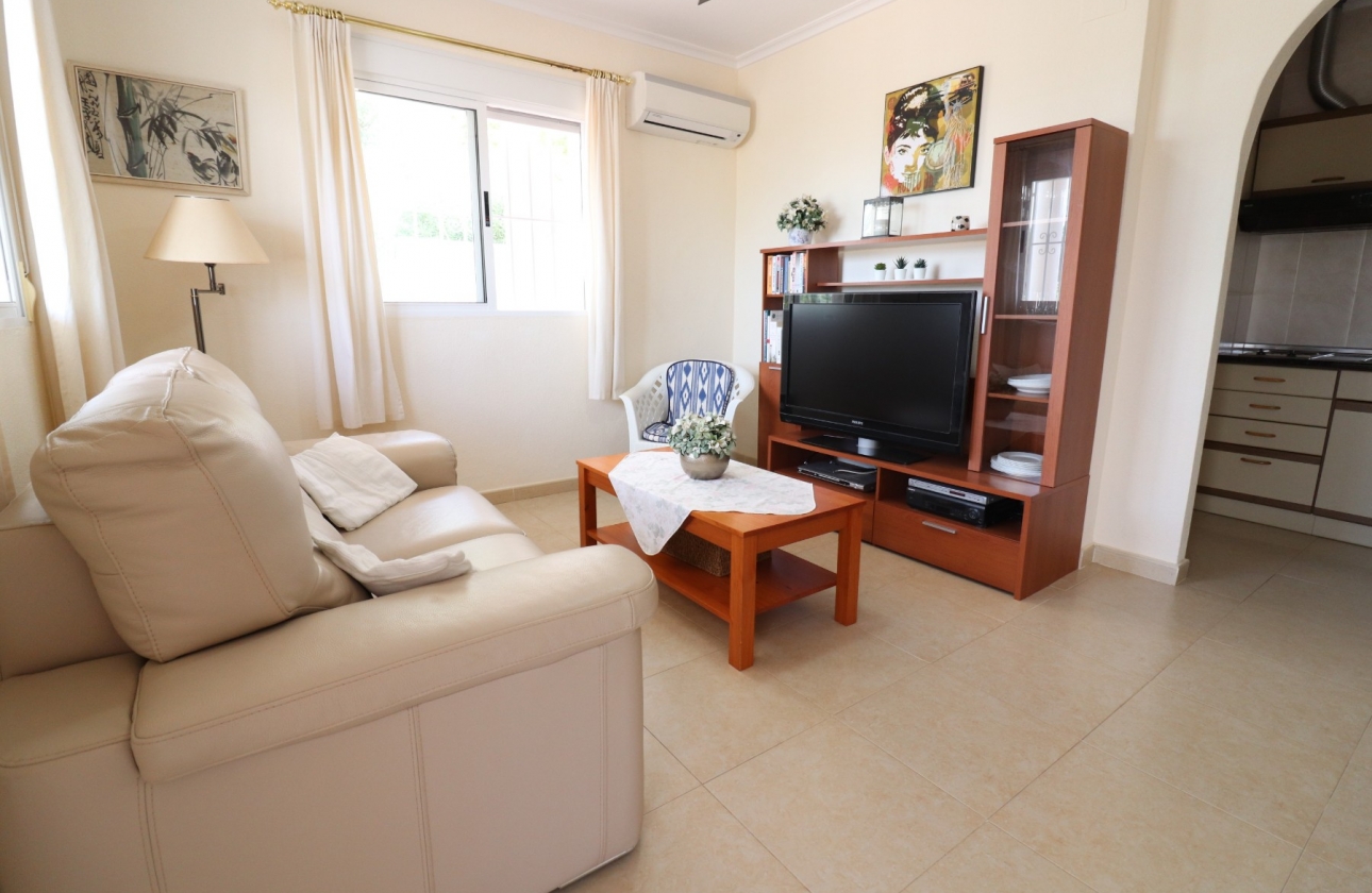 Resale - Villa - Algorfa - Lomas de La Juliana