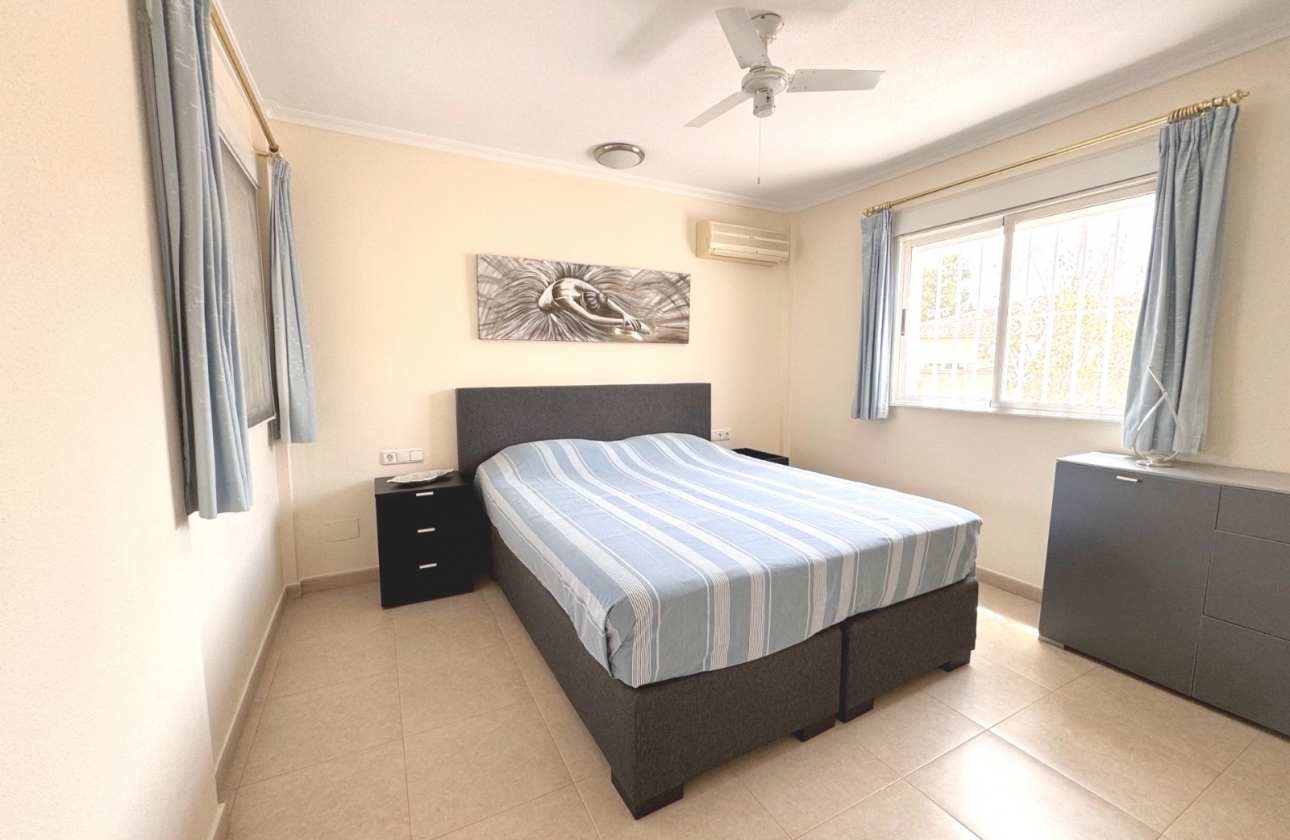 Resale - Villa - Algorfa - Lomas de La Juliana