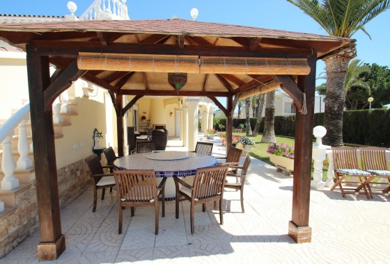 Resale - Villa - Torrevieja - Punta Prima