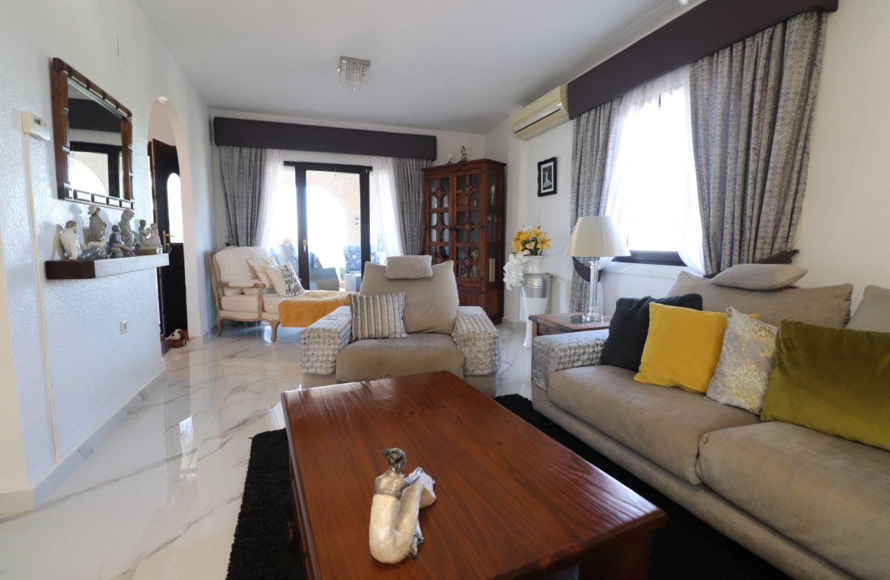 Resale - Villa - Algorfa - Lomas de La Juliana