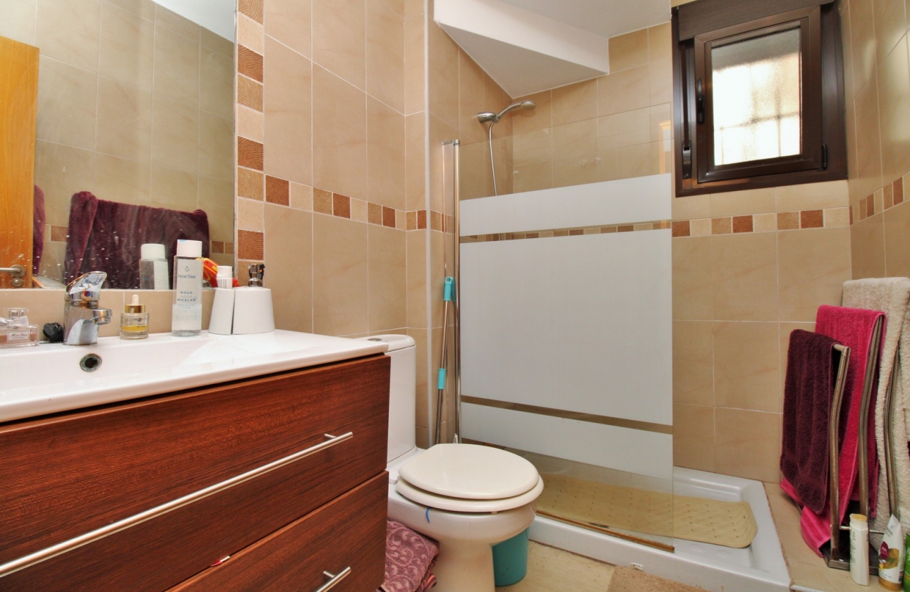 Resale - Villa - Villamartin - Pau 8