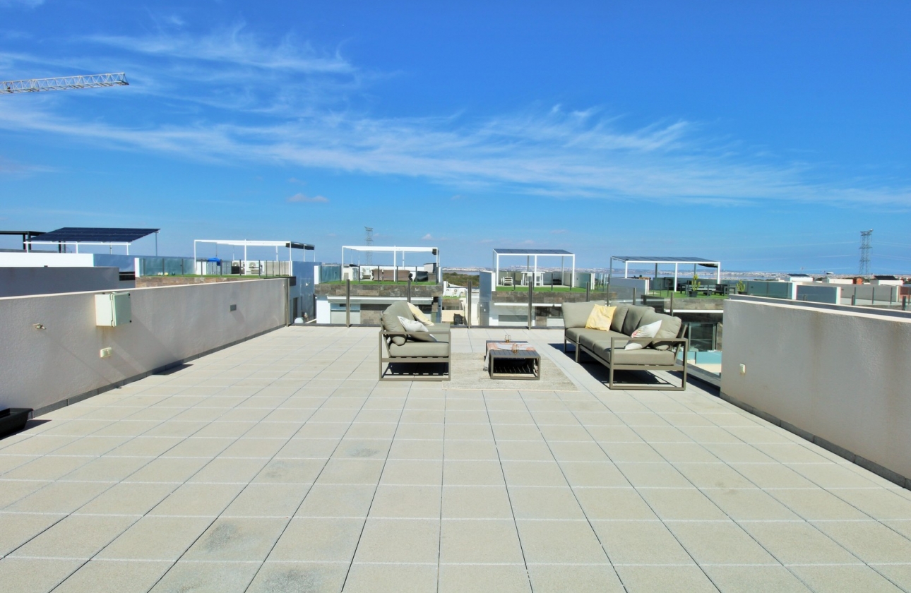 Reventa - Villa - Villamartin