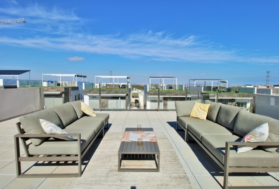 Reventa - Villa - Villamartin