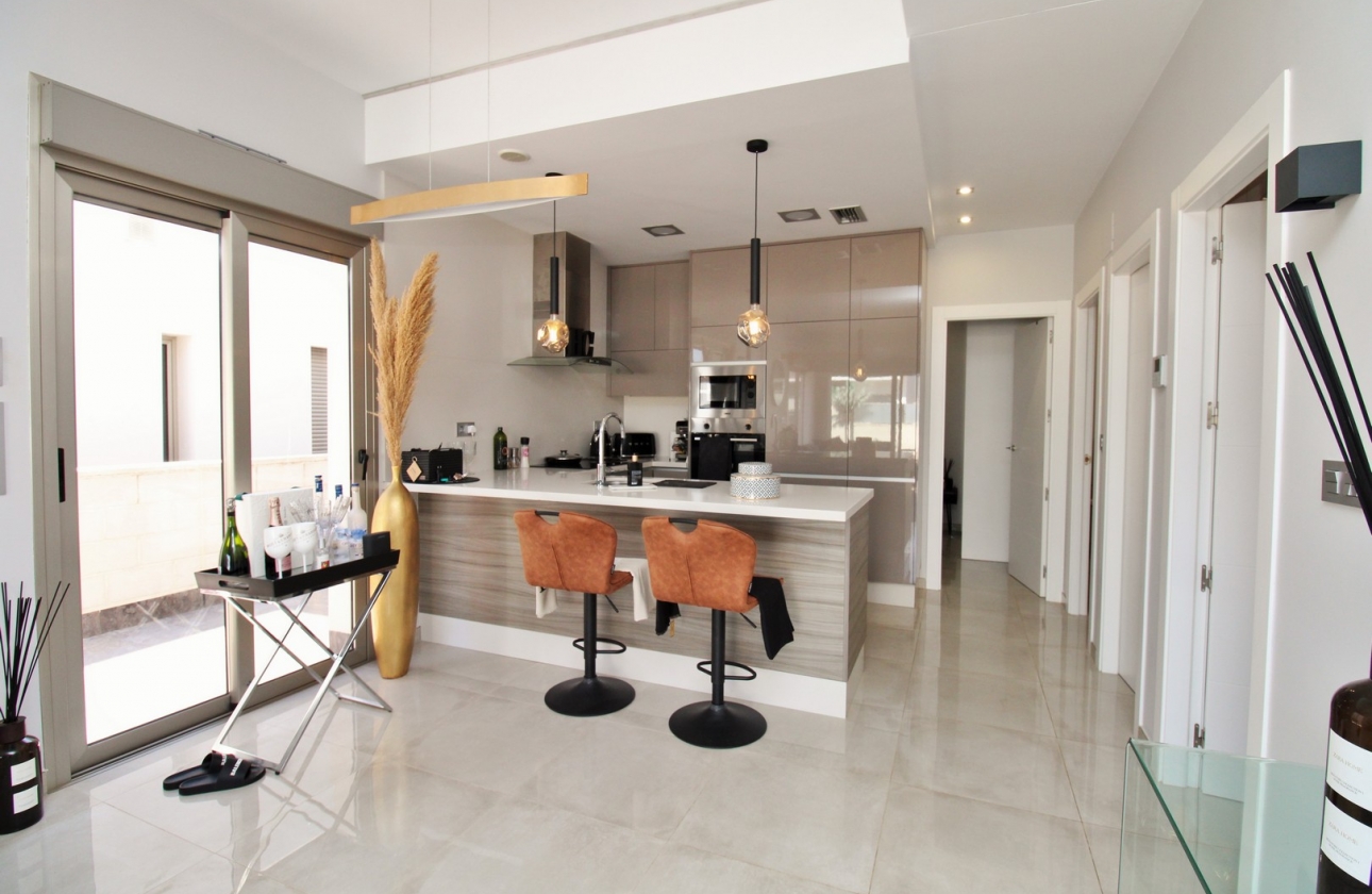 Reventa - Villa - Villamartin