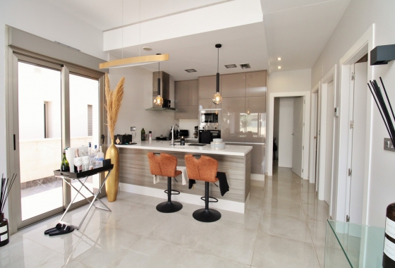 Reventa - Villa - Villamartin