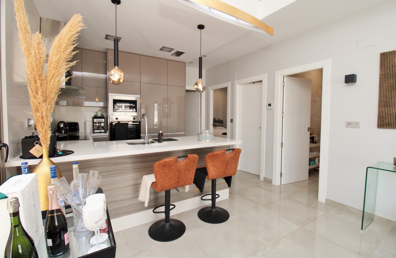 Reventa - Villa - Villamartin