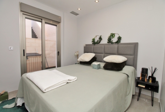 Reventa - Villa - Villamartin