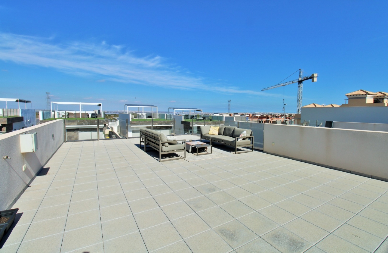 Reventa - Villa - Villamartin