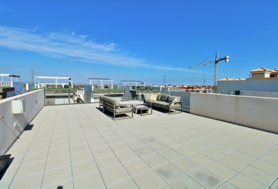 Reventa - Villa - Villamartin