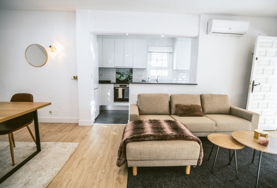 Resale - Villa - Orihuela Costa - Villamartín