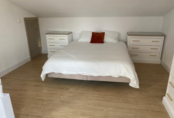 Resale - Villa - Orihuela Costa - Villamartín