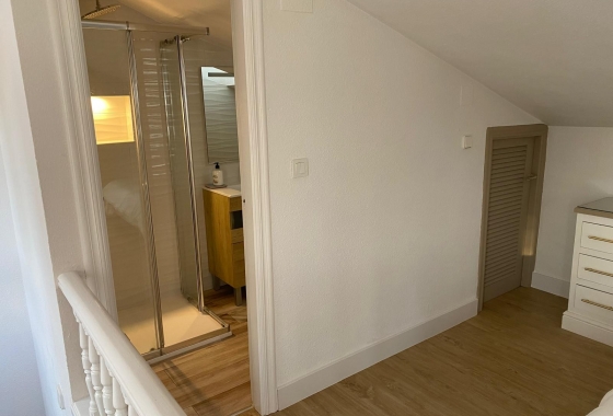 Resale - Villa - Orihuela Costa - Villamartín