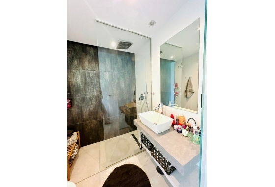 Resale - Apartment / flat - El Raso - Costa Blanca