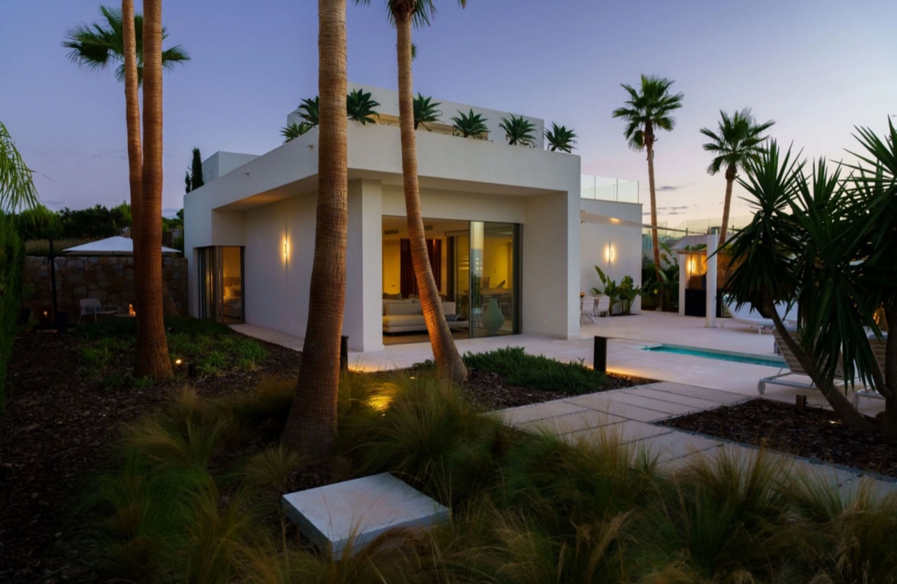 Resale - Villa - San Miguel de Salinas - Las Colinas golf