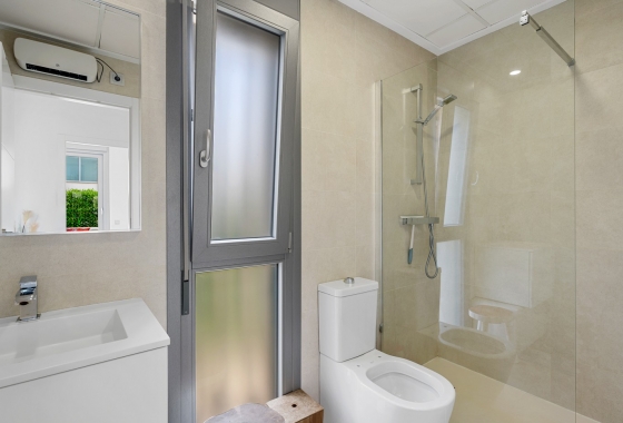 Resale - Villa - Orihuela Costa - Vistabella