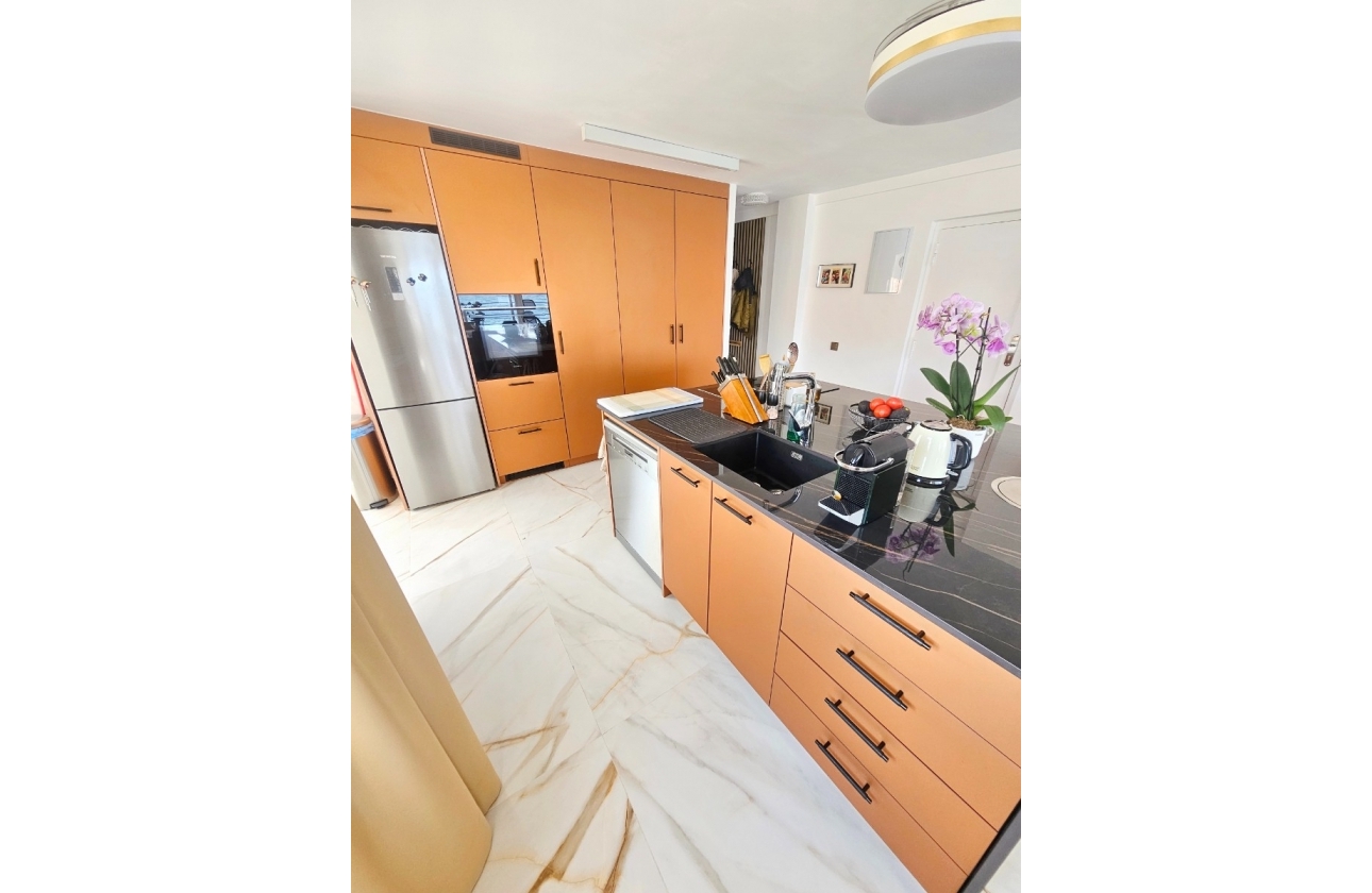 Resale - Apartment / flat - Altea