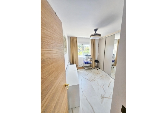 Resale - Apartment / flat - Altea