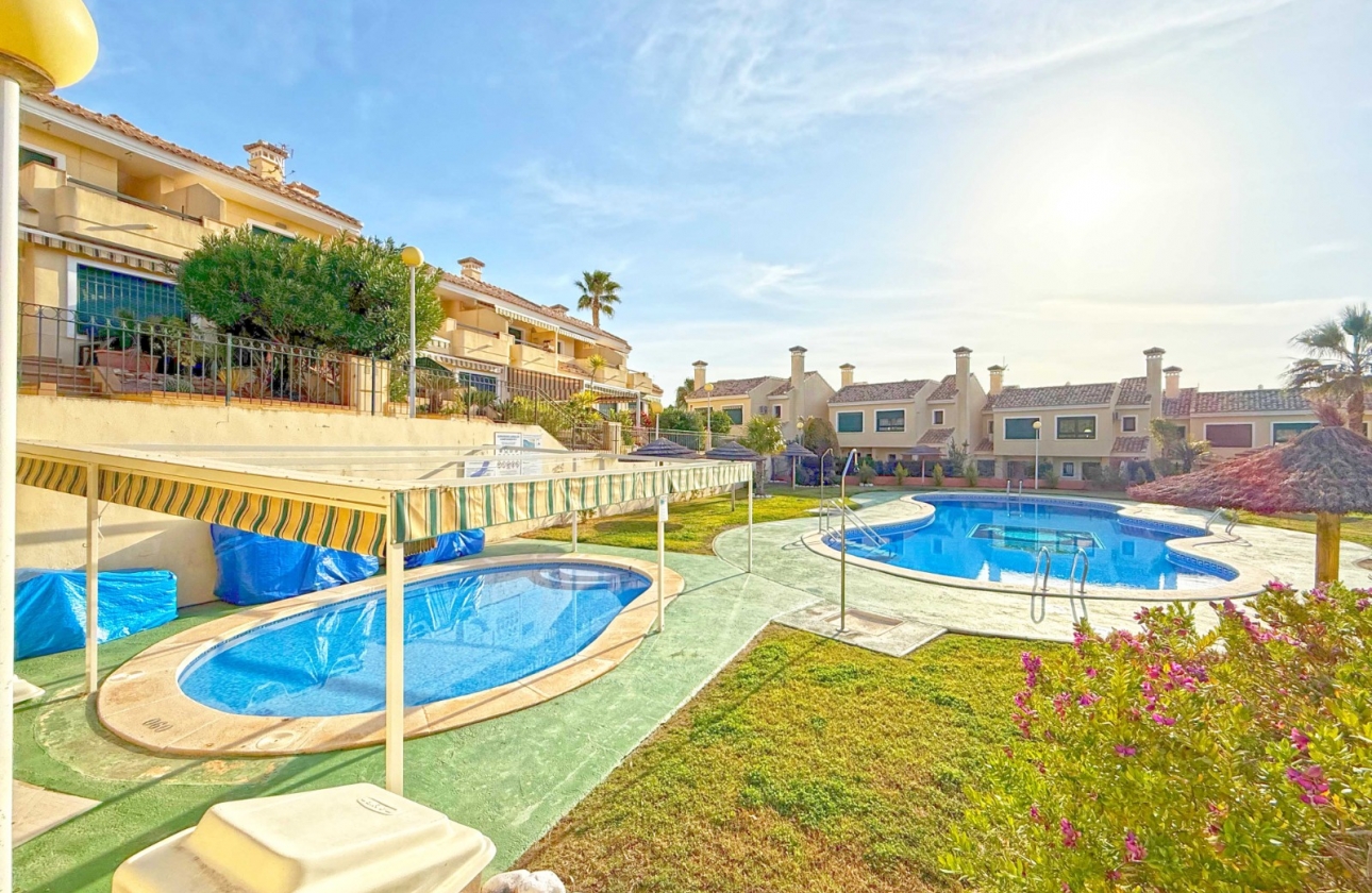 Resale - Apartment / flat - Orihuela Costa - Lomas de Campoamor