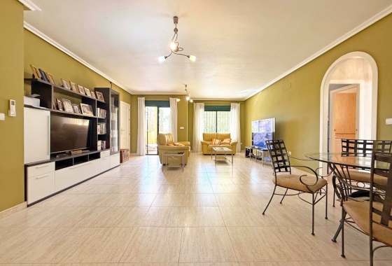 Resale - Apartment / flat - Orihuela Costa - Lomas de Campoamor