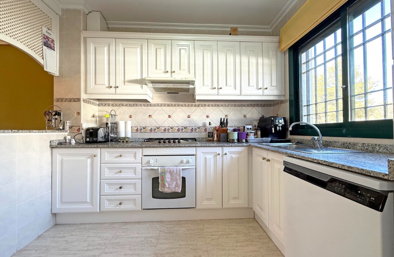 Resale - Apartment / flat - Orihuela Costa - Lomas de Campoamor