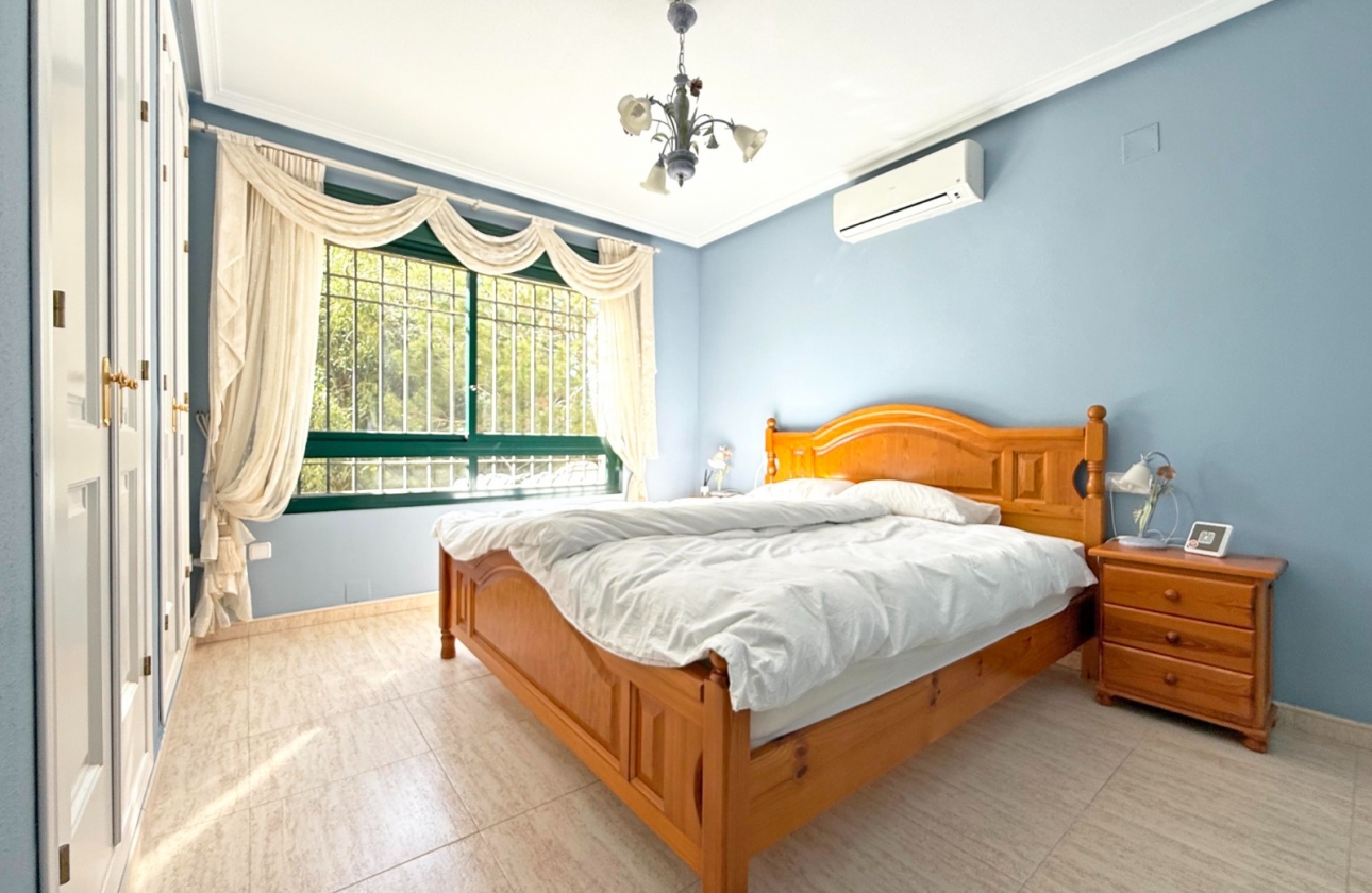 Resale - Apartment / flat - Orihuela Costa - Lomas de Campoamor