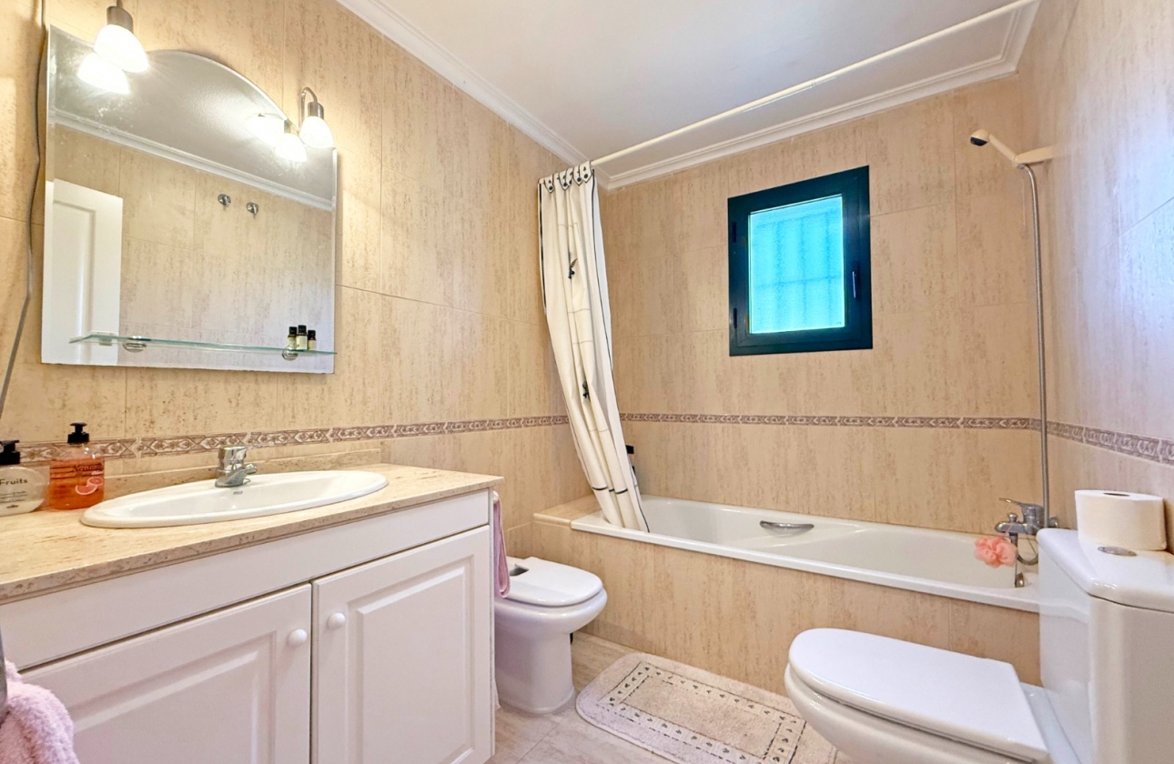 Resale - Apartment / flat - Orihuela Costa - Lomas de Campoamor