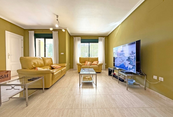 Resale - Apartment / flat - Orihuela Costa - Lomas de Campoamor