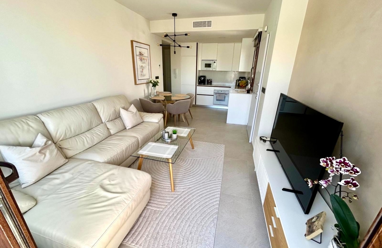 Resale - Apartment / flat - Torrevieja - Los Balcones