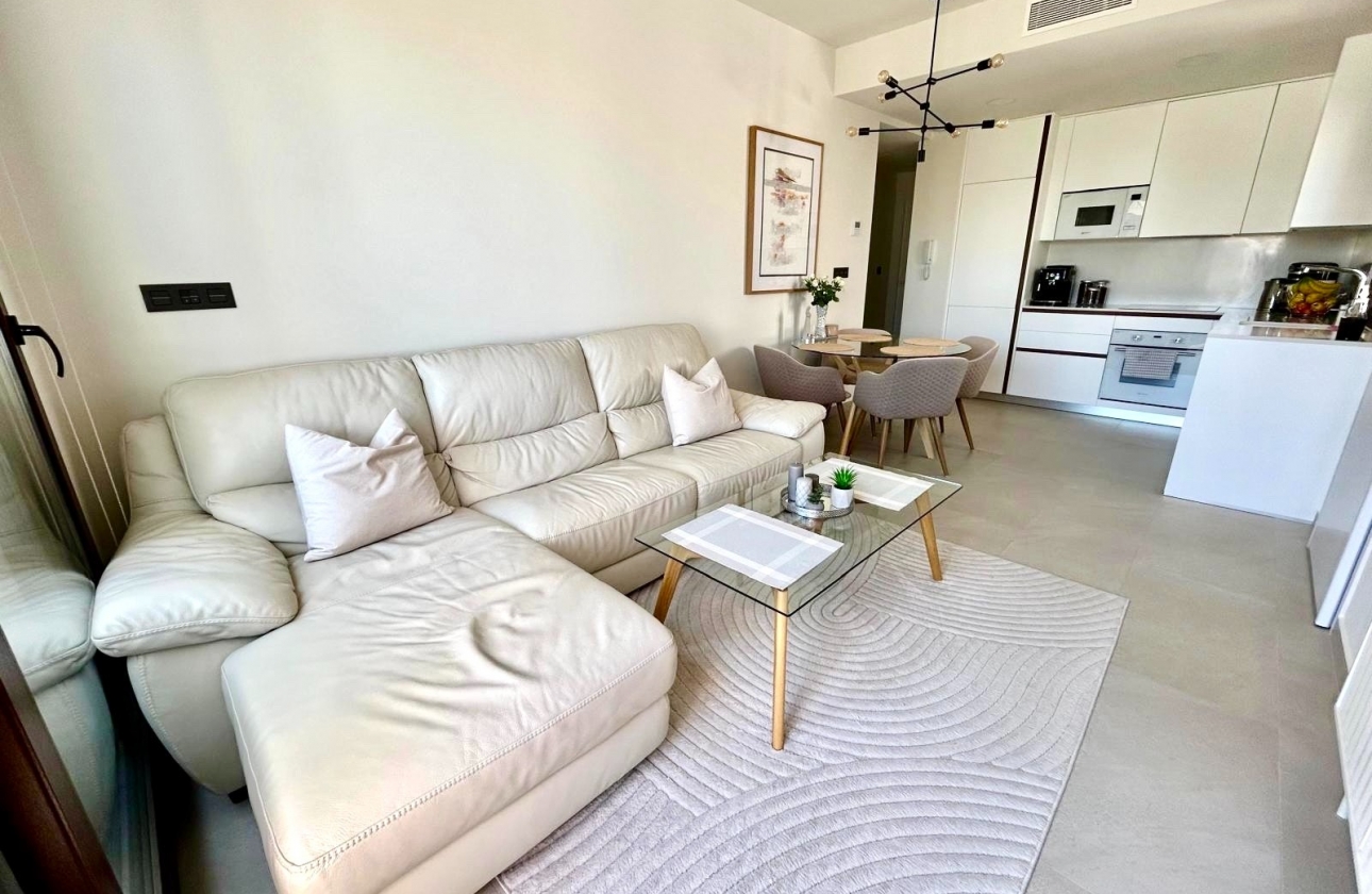 Resale - Apartment / flat - Torrevieja - Los Balcones