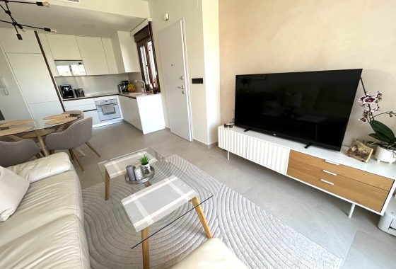 Resale - Apartment / flat - Torrevieja - Los Balcones