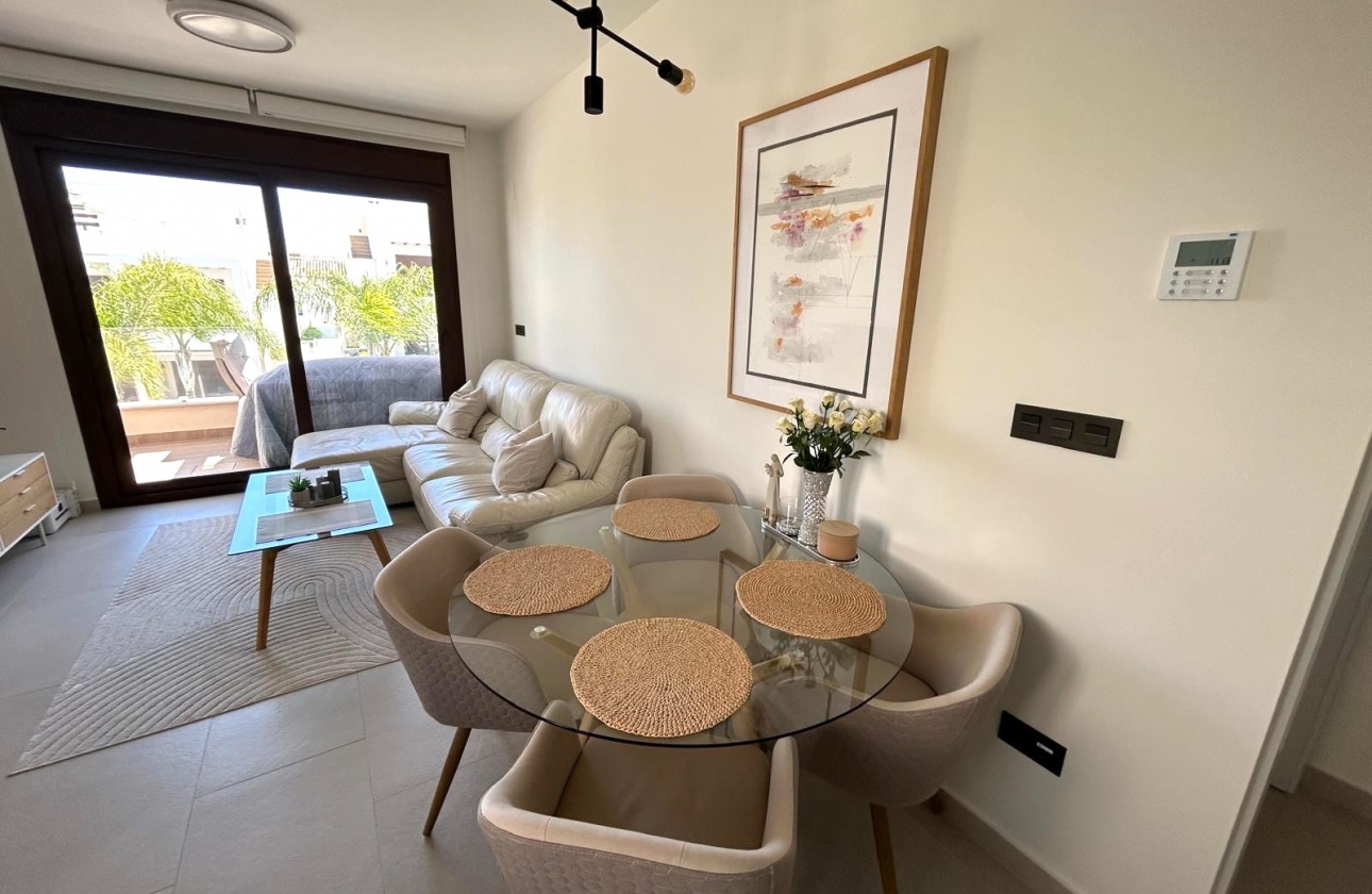 Resale - Apartment / flat - Torrevieja - Los Balcones