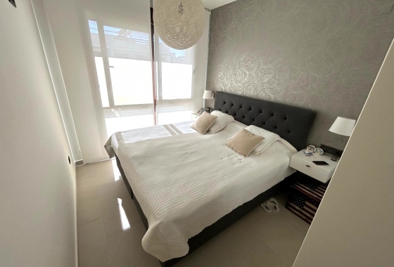 Resale - Apartment / flat - Torrevieja - Los Balcones