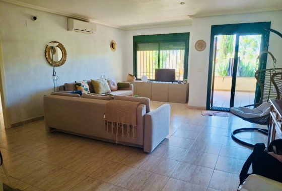 Resale - Apartment / flat - Orihuela Costa - Lomas de Campoamor
