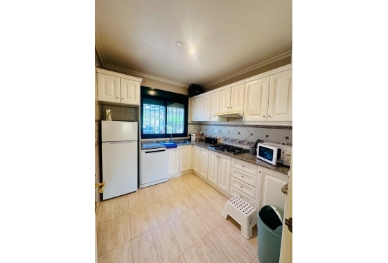 Resale - Apartment / flat - Orihuela Costa - Lomas de Campoamor