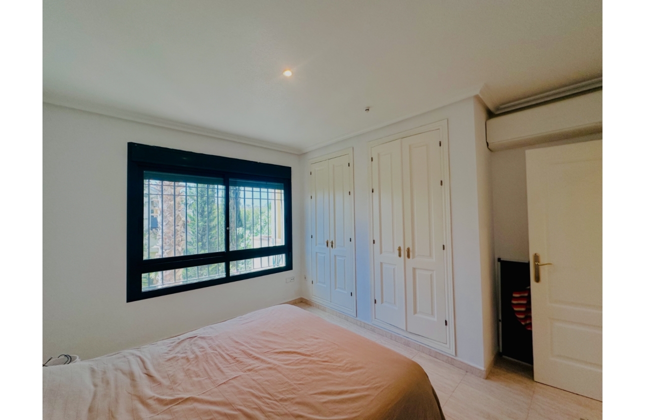 Resale - Apartment / flat - Orihuela Costa - Lomas de Campoamor