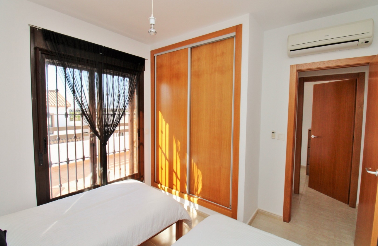 Resale - Villa - Villamartin - Pau 8