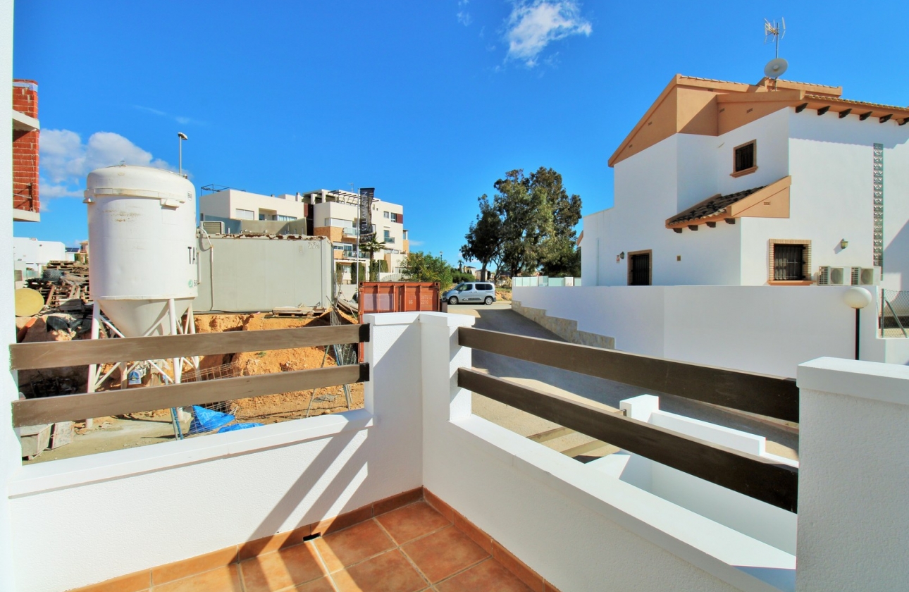 Resale - Villa - Villamartin - Pau 8