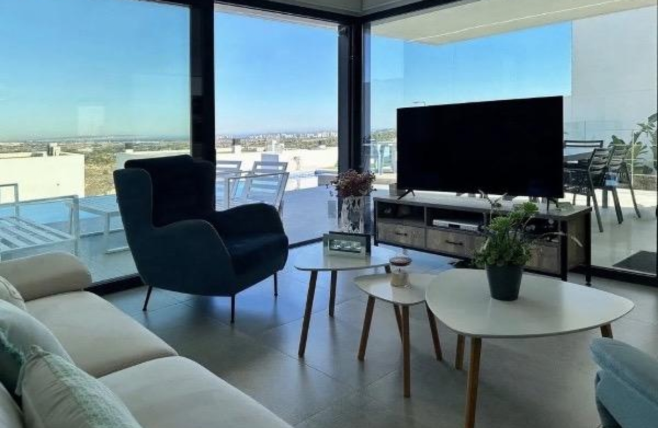 Resale - Villa - Ciudad Quesada - Altos del golf i