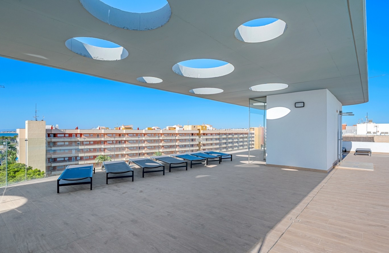 Resale - Apartment / flat - Orihuela Costa - Punta Prima