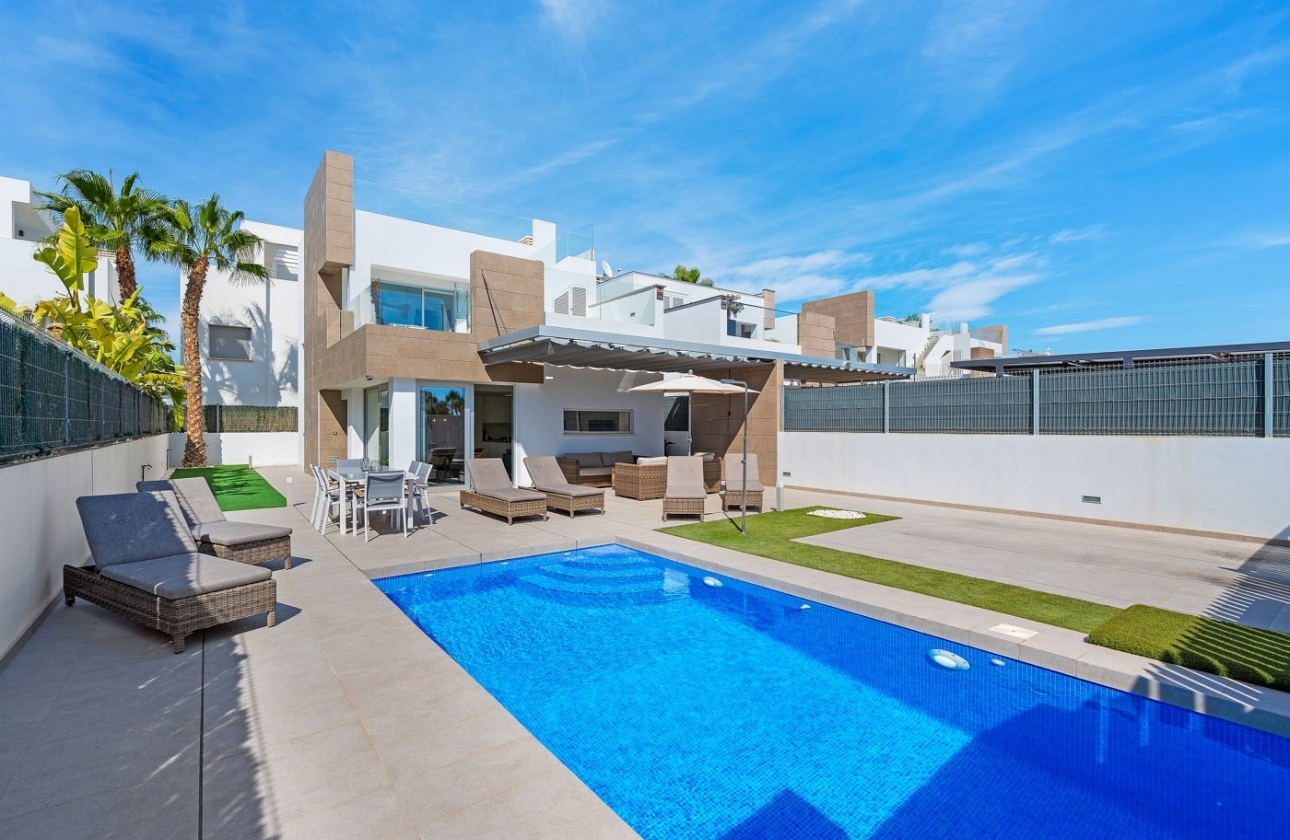 Resale - Villa - Guardamar del Segura