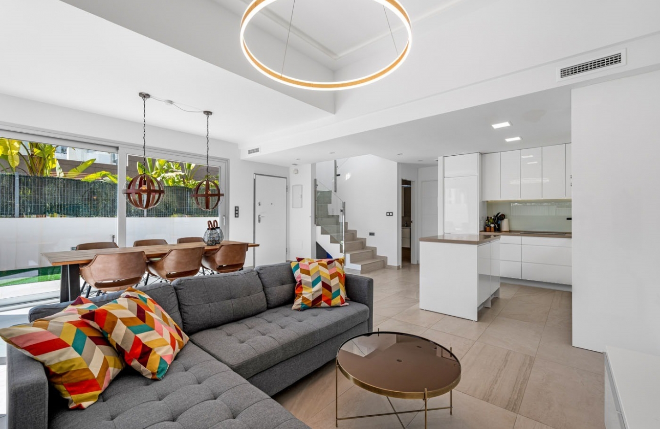 Resale - Villa - Guardamar del Segura